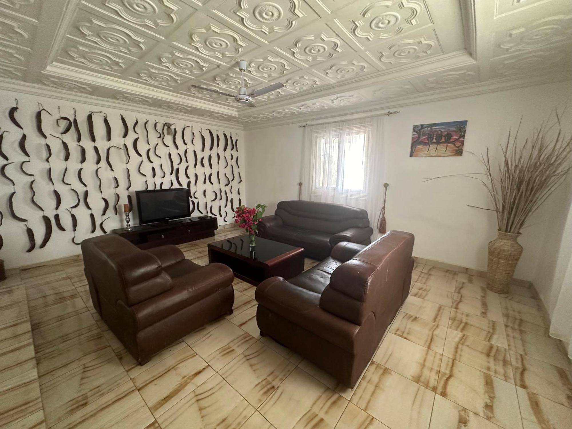 Fhs Foundation House Bijilo Εξωτερικό φωτογραφία